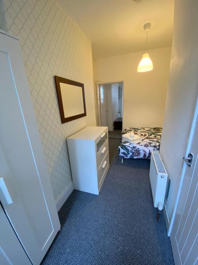 The Walnut Suite Lovely One Bedroom Flat In Stoke. Plymouth Dış mekan fotoğraf